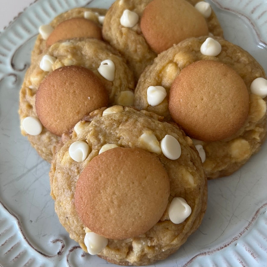 Banana Pudding White Chocolate Chip Cookies